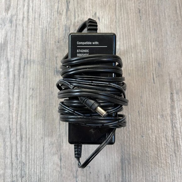 Challenger Cable Sales Switching Power Supply - Picture 11 of 16